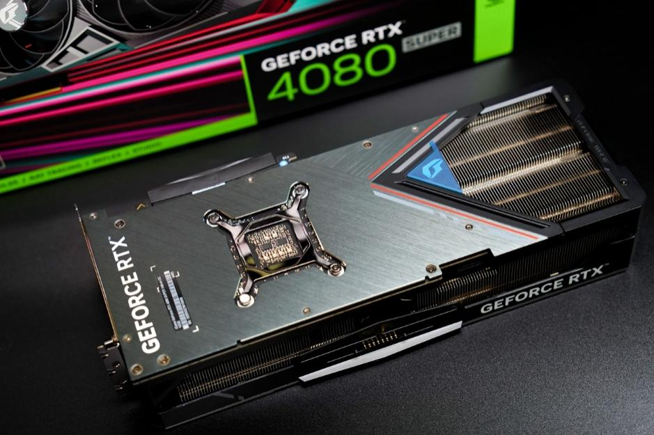 大刀背刺4080!iGame RTX 4080 SUPER火神首发评测