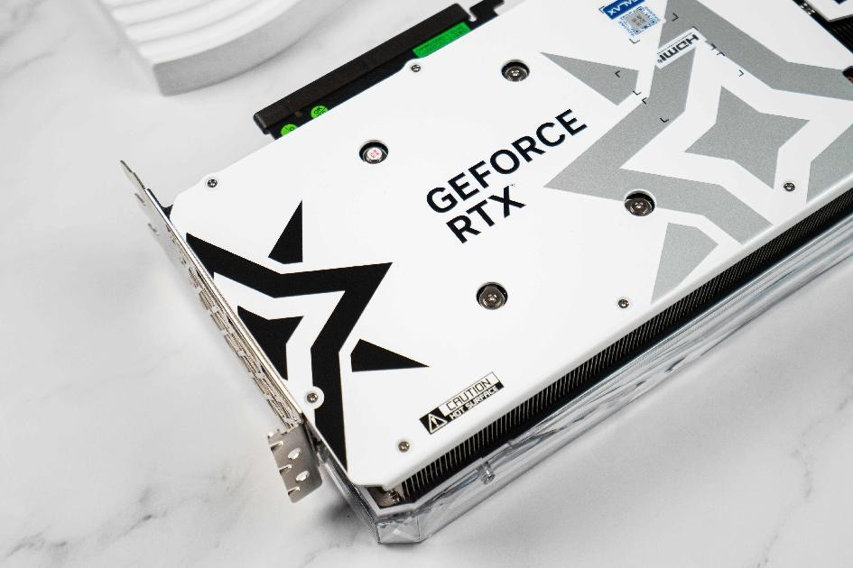 释放无限潜能，影驰 GeForce RTX 4080 SUPER 星曜OC 评测 