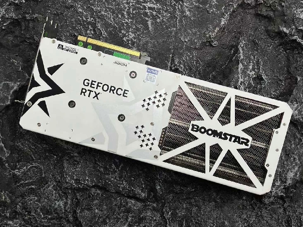 性能真的“Ti”不一样！影驰 GeForce RTX 4070 Ti SUPER 星曜 OC评测！