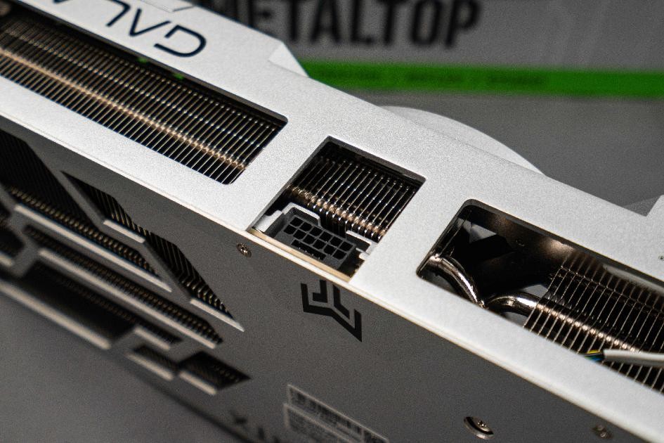 性能超凡入圣，影驰 GeForce RTX 4080 SUPER 金属大师评测