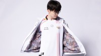 T1晒《LOL》2024世界赛新队服 Faker等选手超帅 